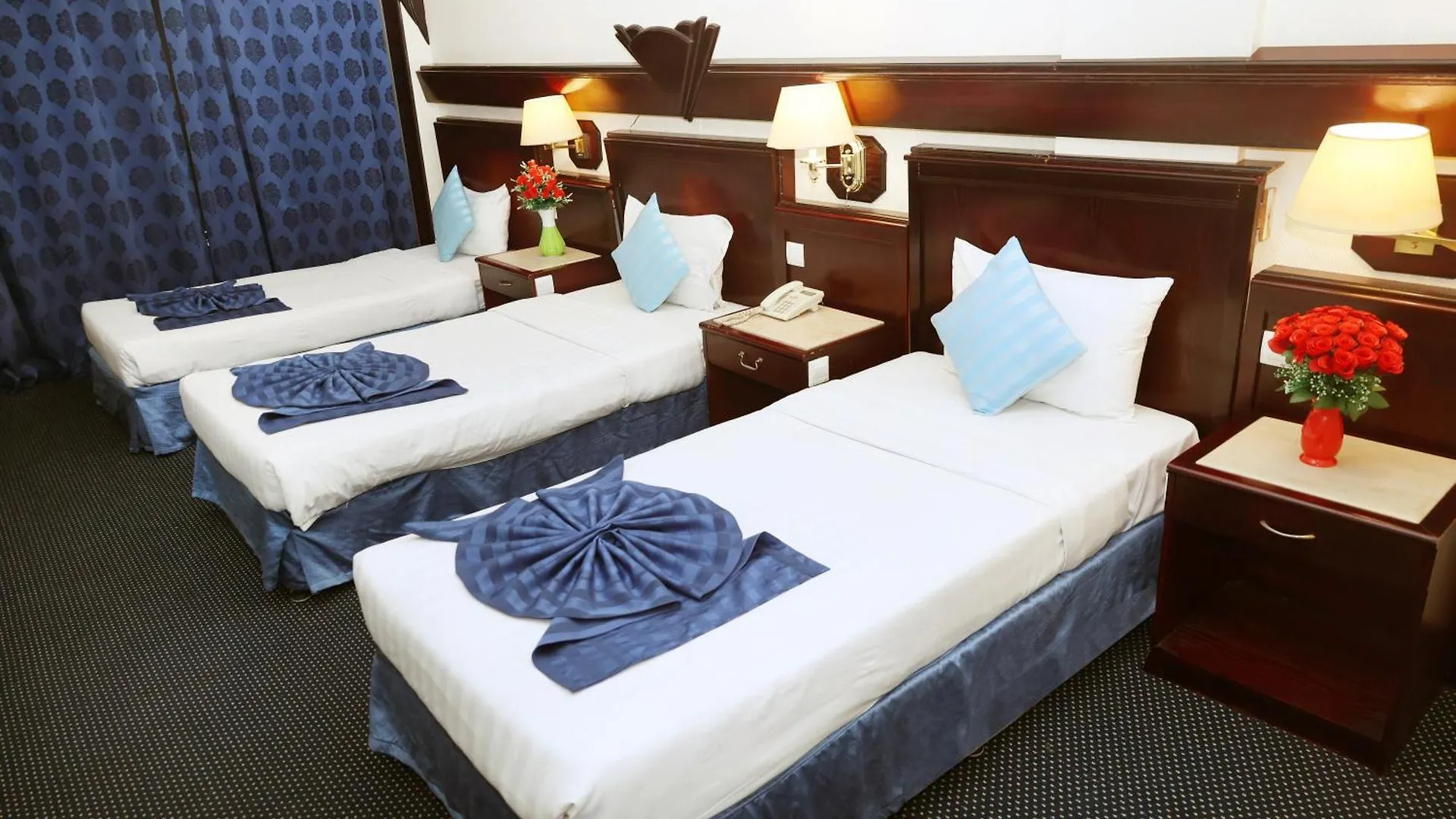 Claridge Hotel Dubai 3*,