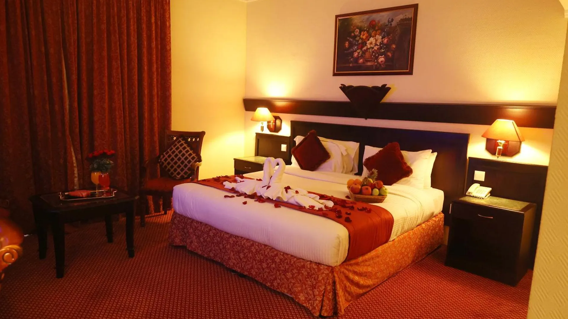Claridge Hotel Dubai 3*,
